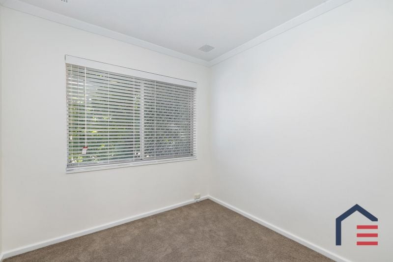 9J/59 Tenth Avenue, Inglewood