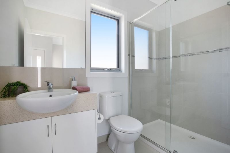 3/155 Rathcown Road, Reservoir