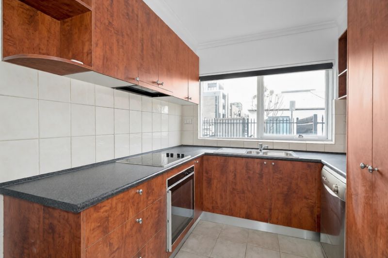 1/40-42 Egan Street, Richmond - Thumbnail 2