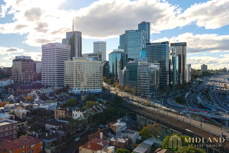 1402/61 Lavender Street, Milsons Point, Milsons Point - Image 1