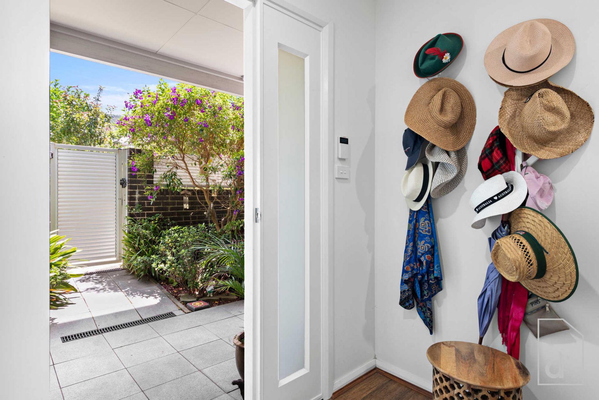 8/13 Popes Road, Woonona NSW