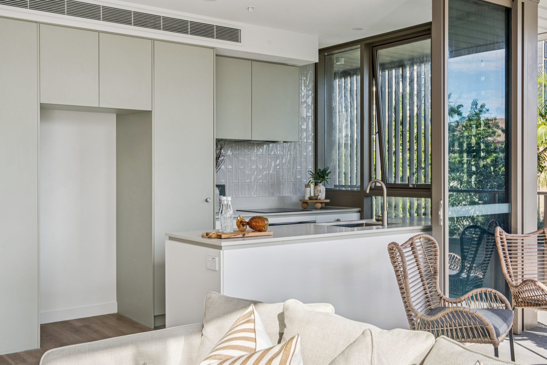 306/15 Waverley Street, Call Agents Today For All The Details - Thumbnail 7