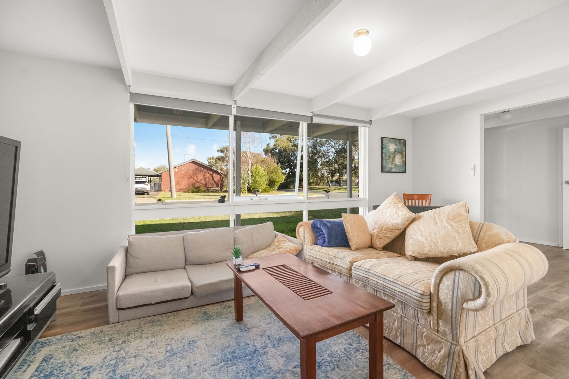 58 Iona Drive, Under Offer, Under Offer - Thumbnail 4