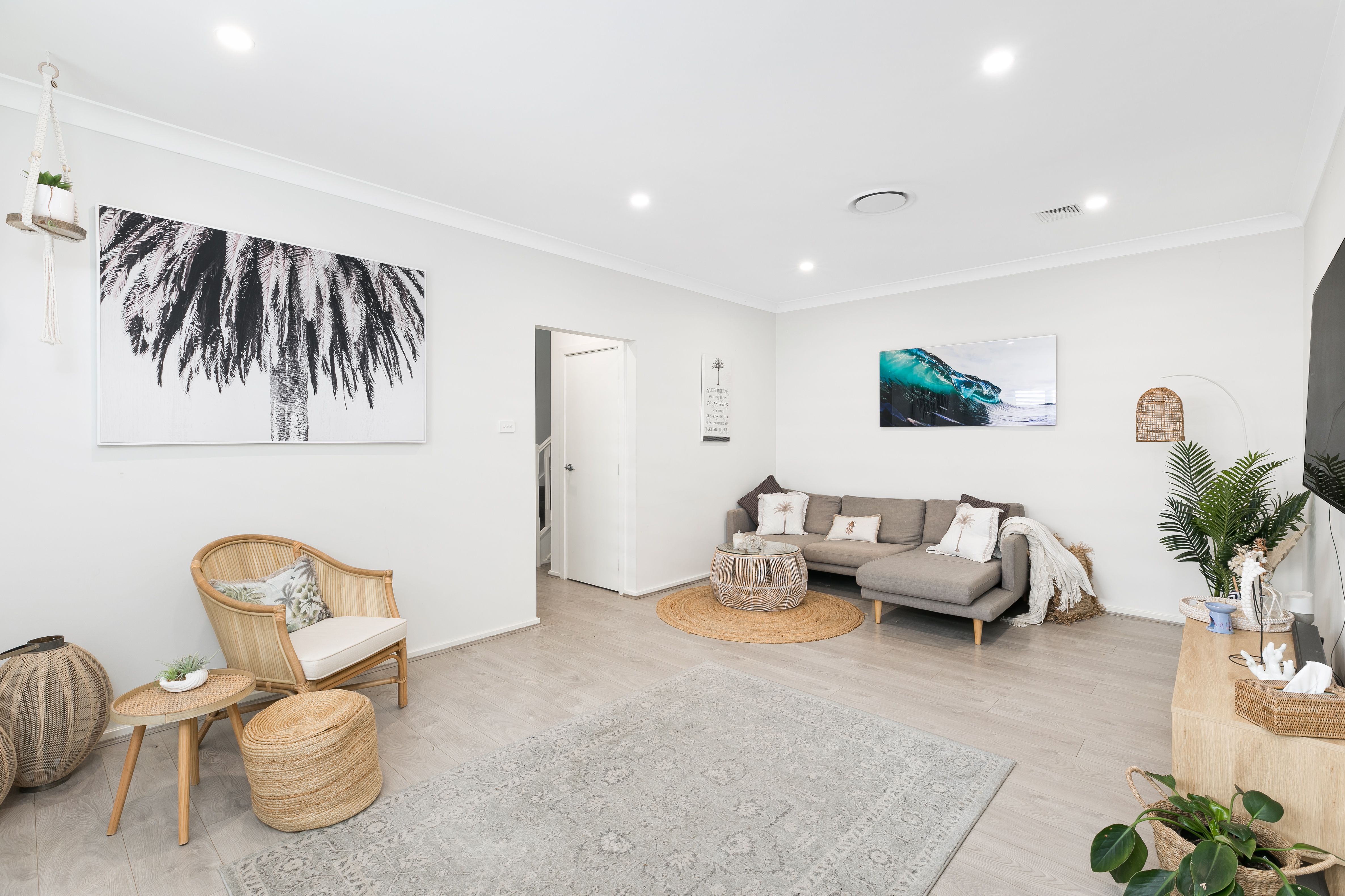 131b Denman Avenue, CARINGBAH, Caringbah - Thumbnail 4