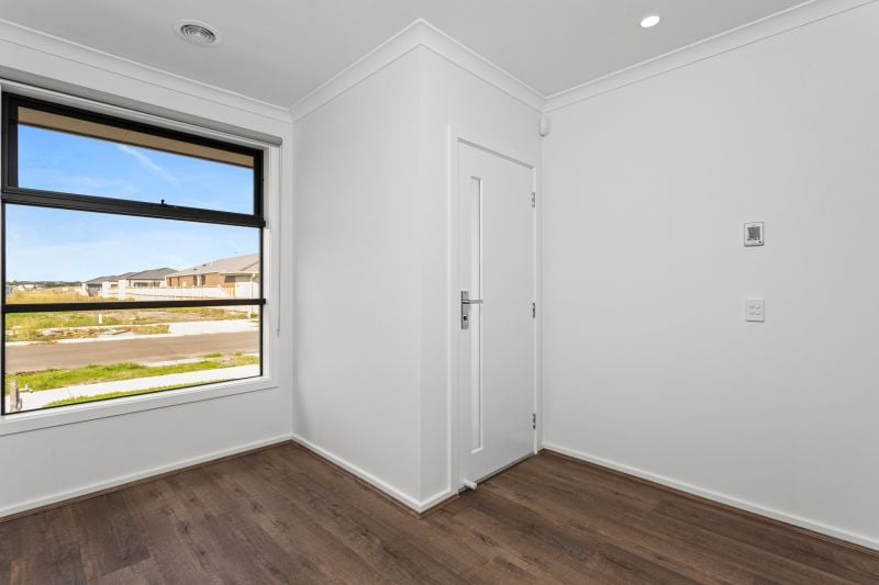 8 Galah Chase, Beveridge