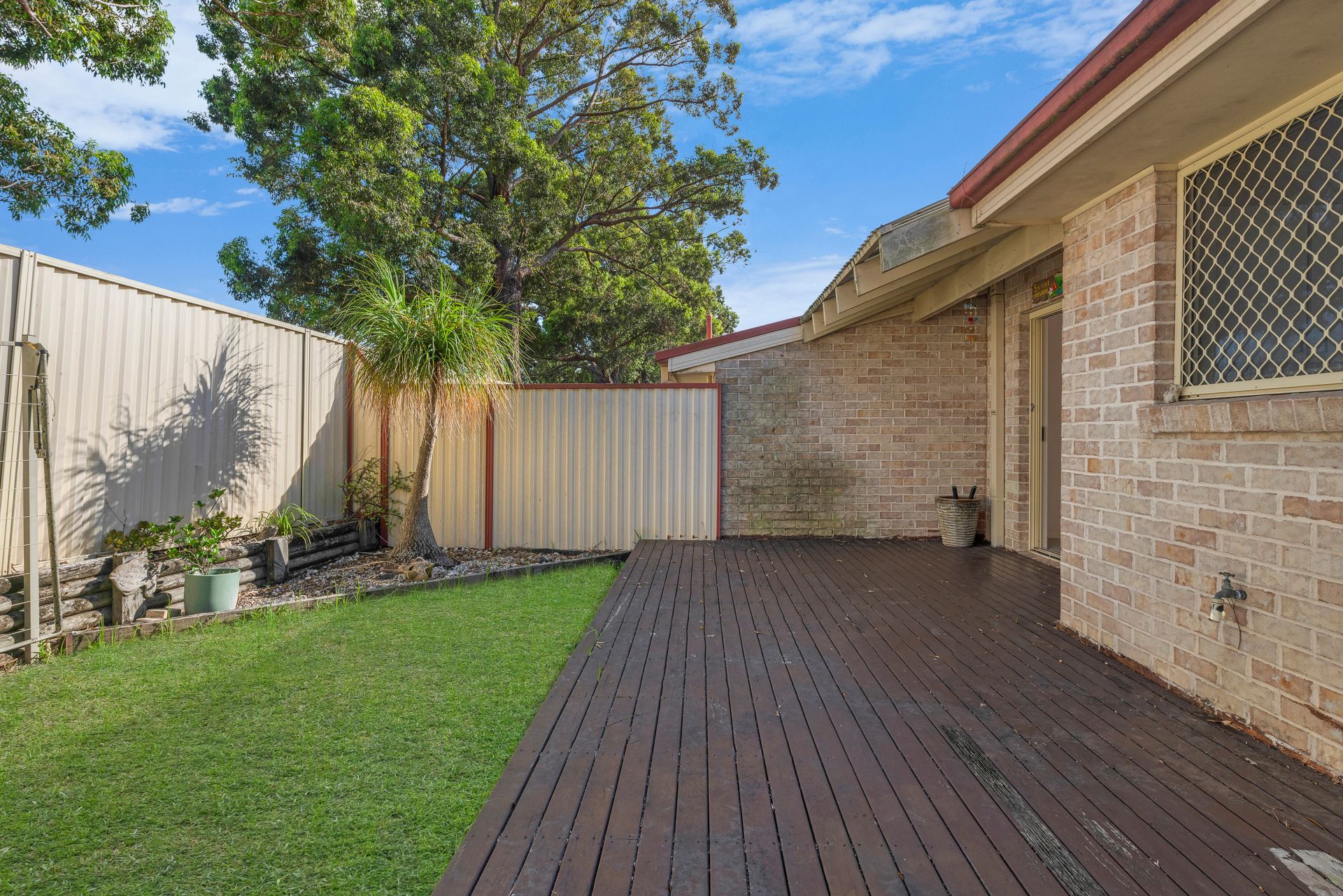 5/8-10 Bromley Court, Lake Haven, Lake Haven - Thumbnail 2