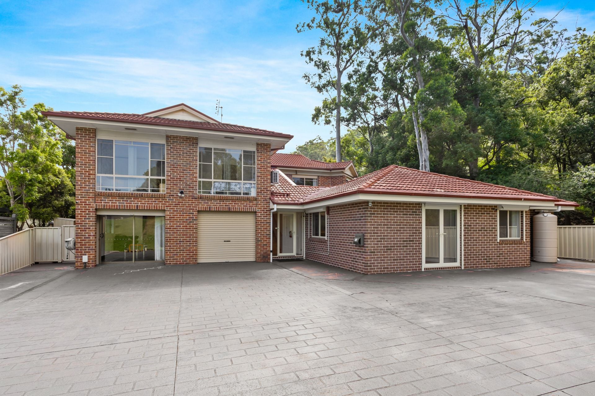 26 Cambourn Drive, Lisarow, Lisarow - Image 1
