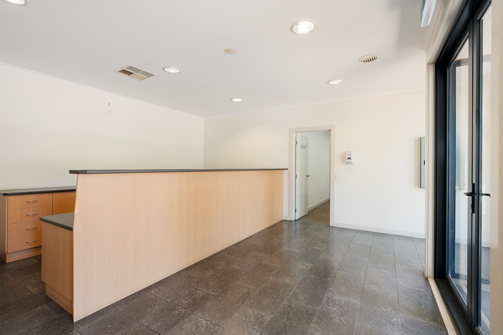 361 Barker Street, Castlemaine - Thumbnail 8