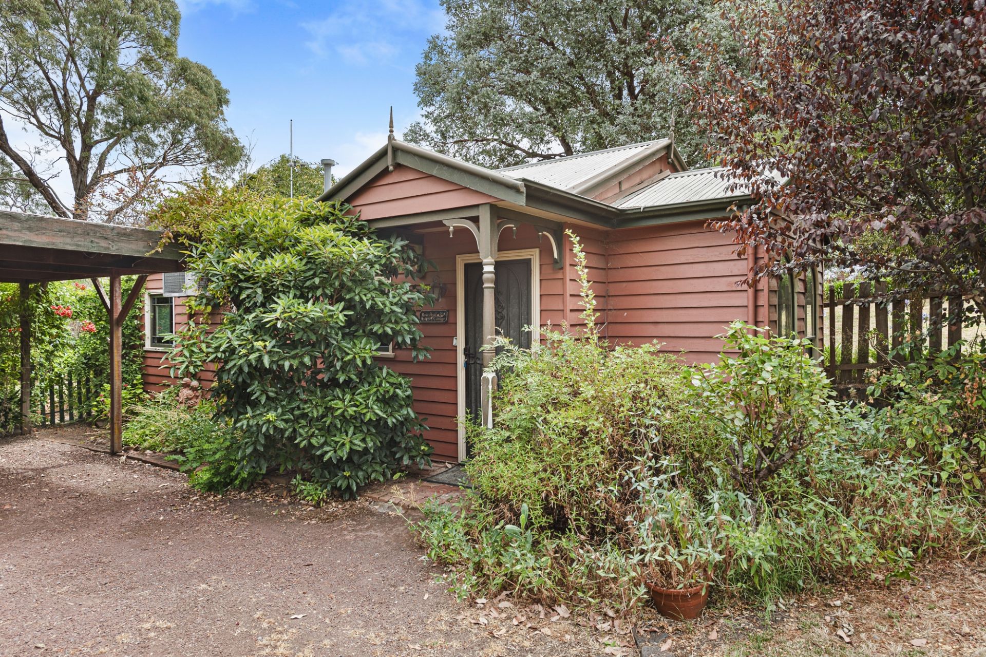 3 Albion Street, Golden Point, Golden Point - Thumbnail 2