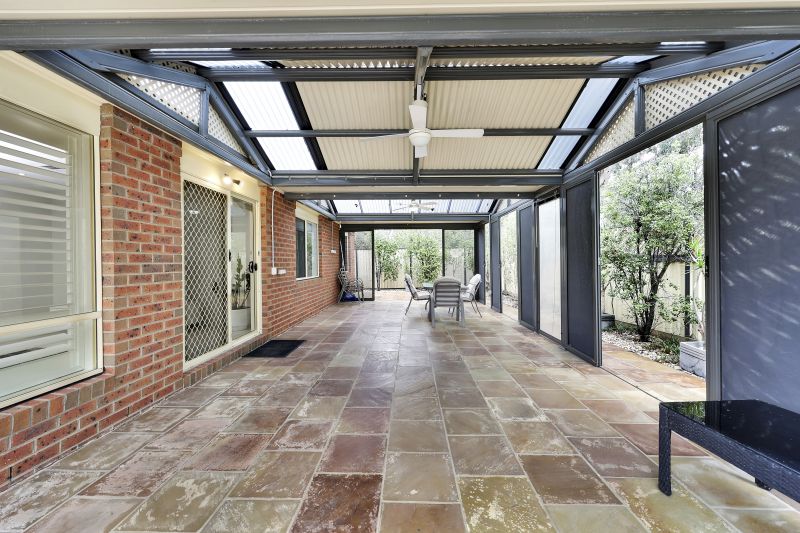 76 Axminster Drive, Craigieburn