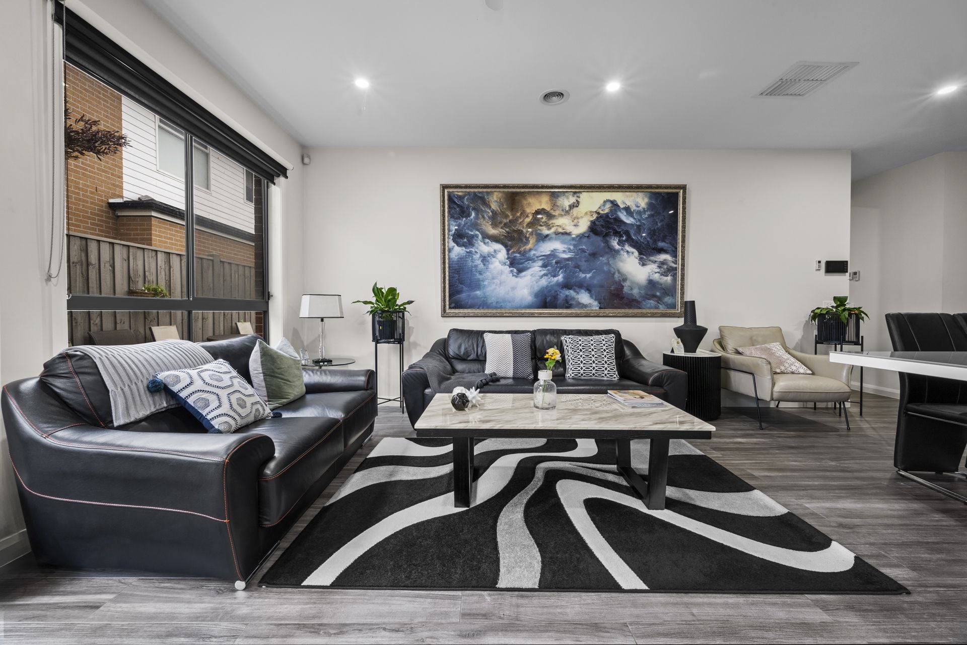 Modern Comfort in a Prime Family Setting
