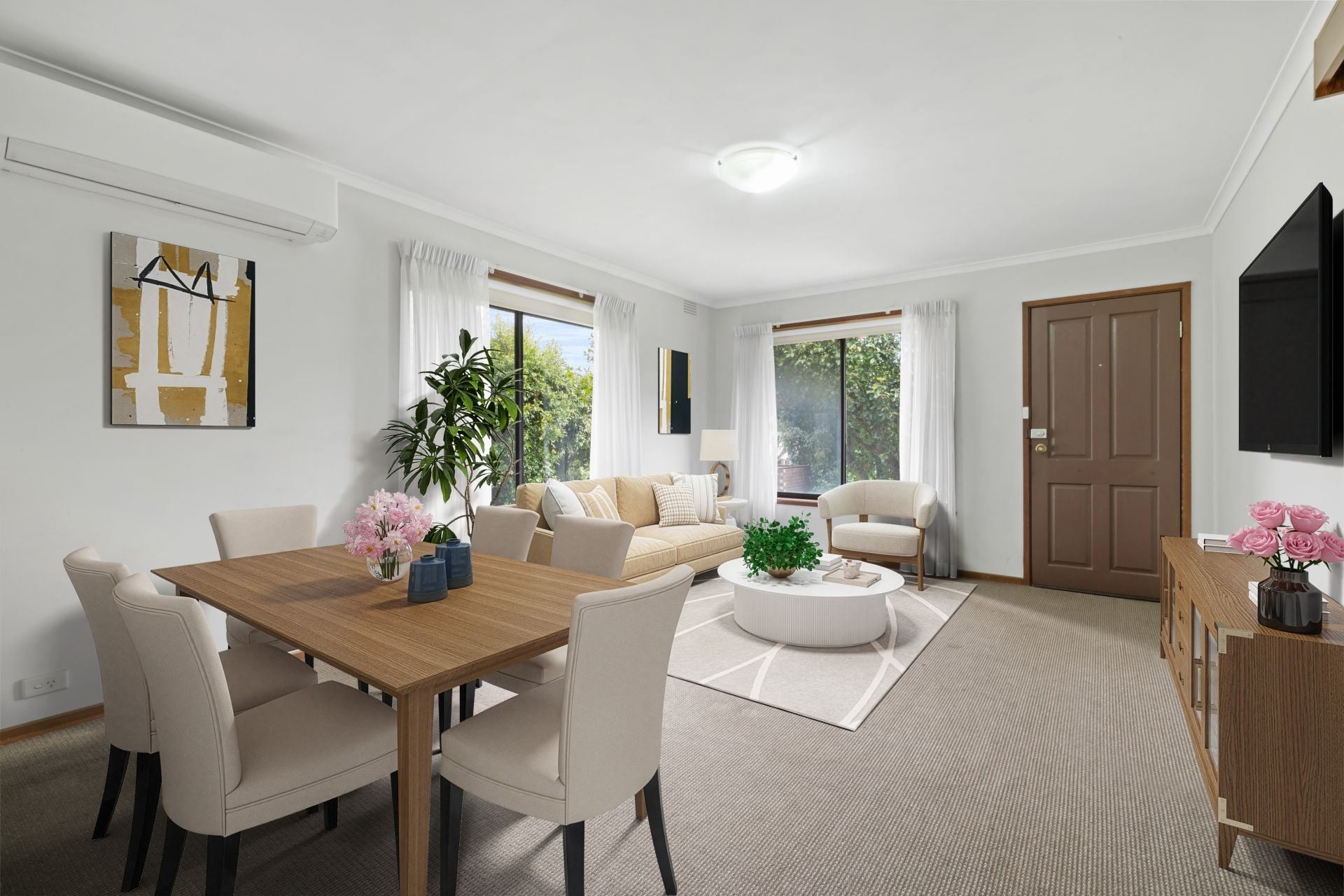 Stylish Single Level Living In A Prime Reservoir Location