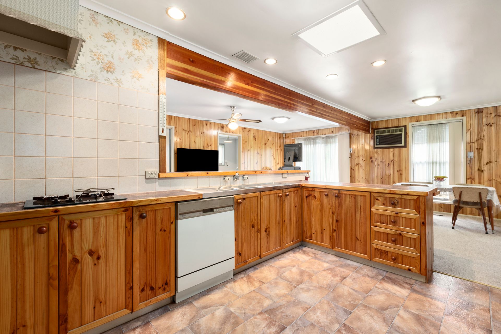 5 Bedrooms - Great Value here .....