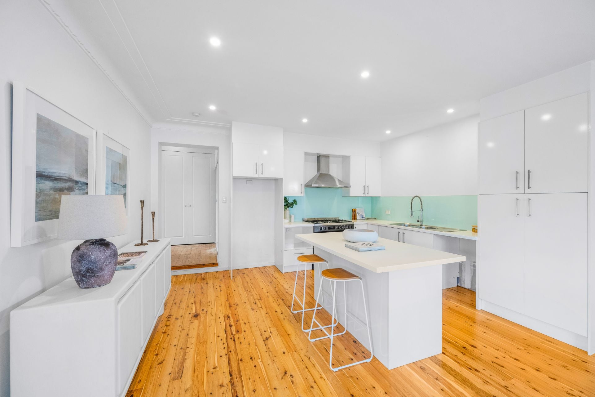 33 Carrington Avenue Caringbah NSW, Caringbah - Image 1