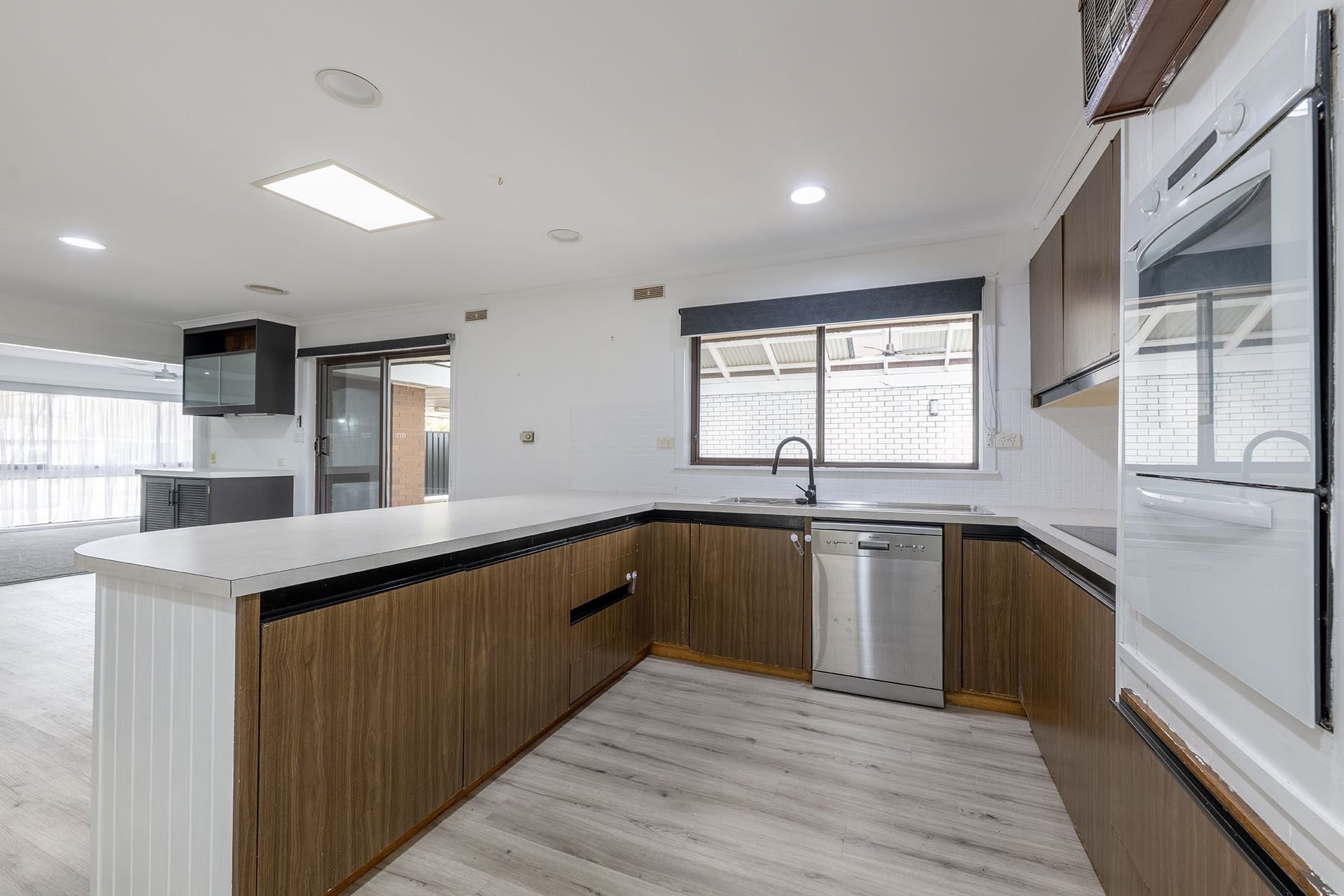8 Carter Street Horsham VIC, Horsham - Thumbnail 8