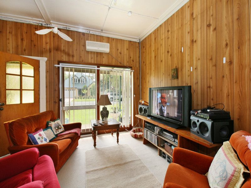 4 Daphne Street, CARINGBAH SOUTH, Caringbah South - Thumbnail 4