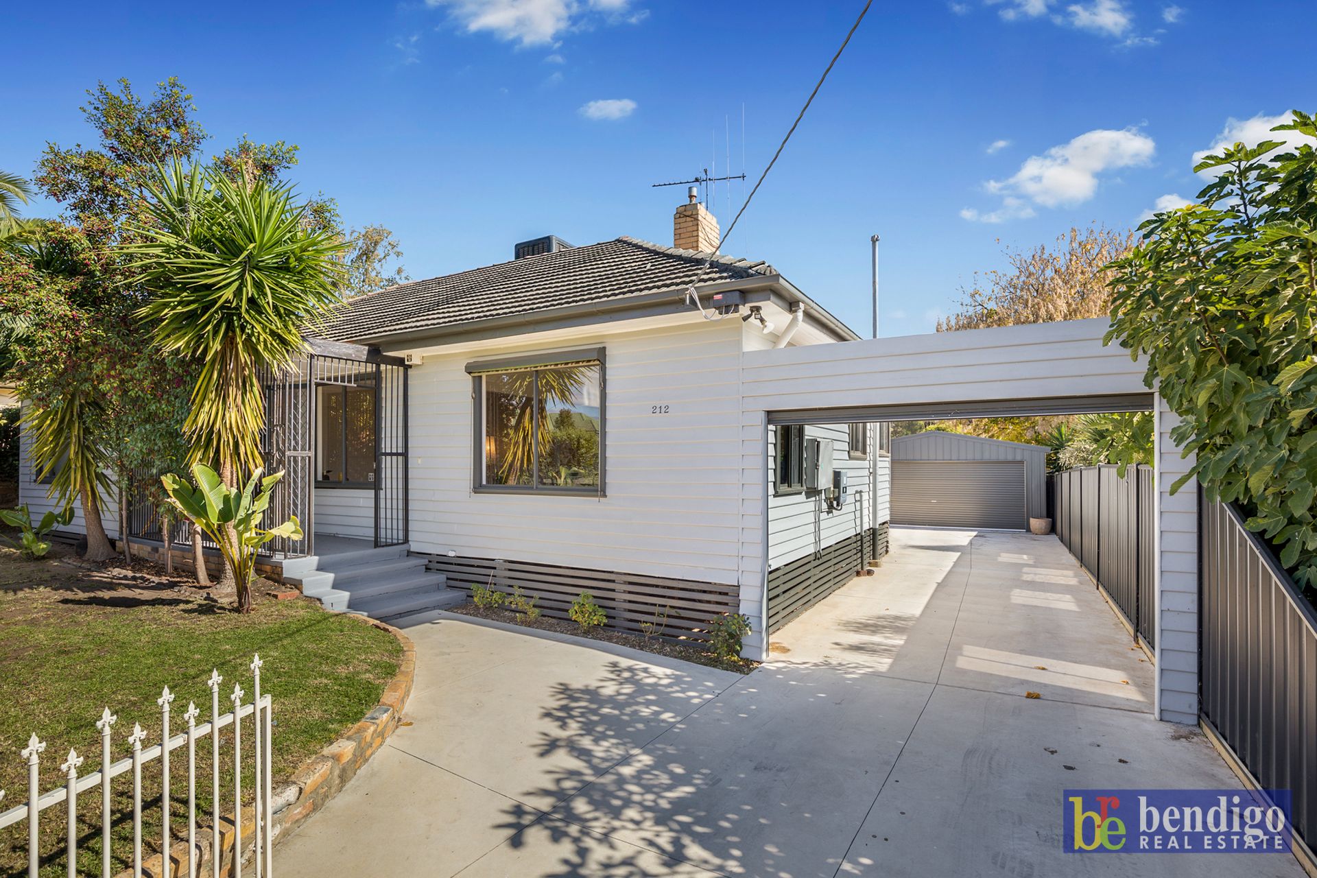 212 Carpenter Street Quarry Hill VIC, Hill - Thumbnail 2