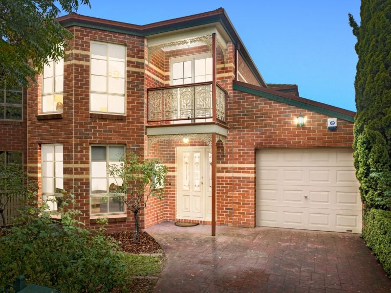 8 Belmont Way, Mill Park
