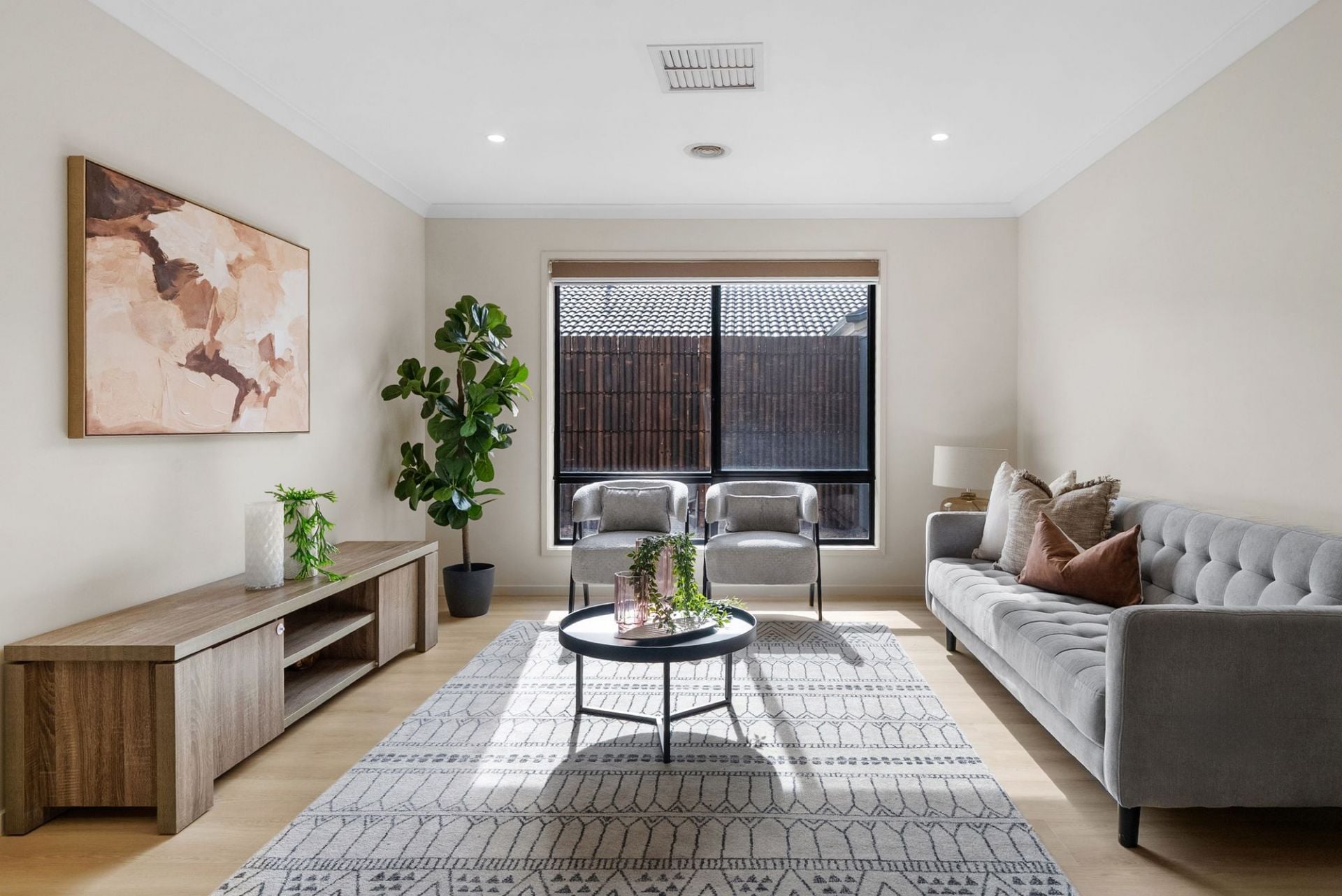 DISPLAY HOME STANDARDS