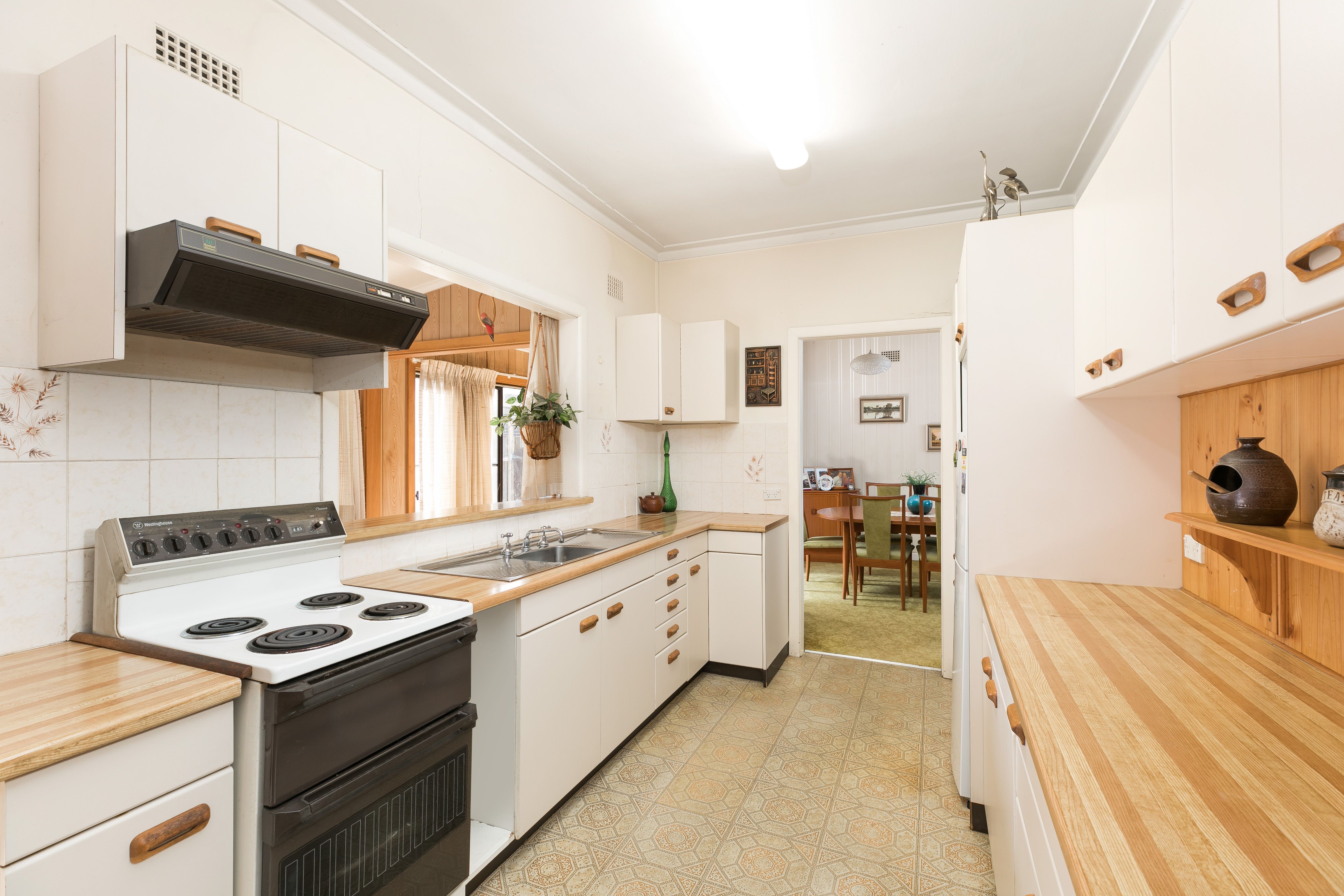 157 Karimbla Road MIRANDA 2228
