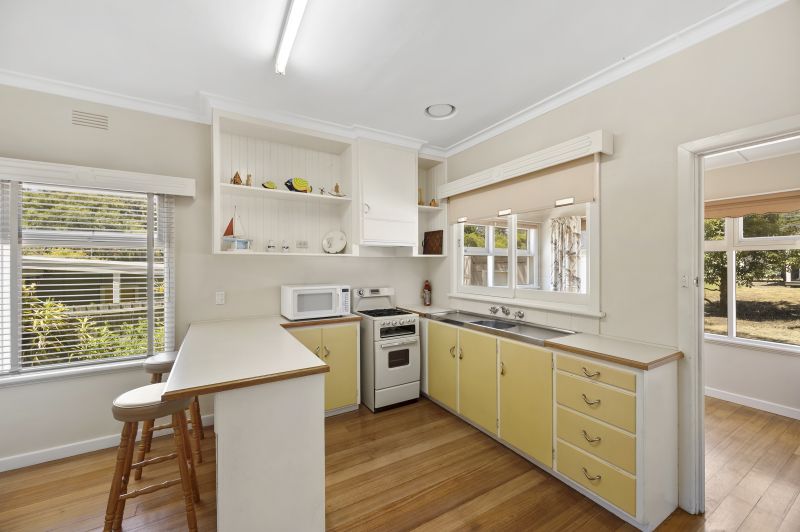 6 Fernald Avenue Anglesea VIC, Anglesea - Thumbnail 2