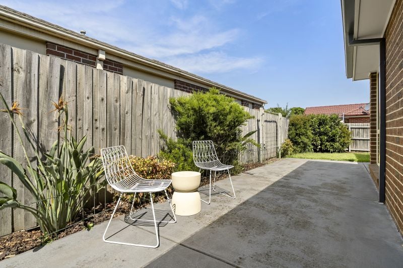 10 Ellendale Way, South Morang