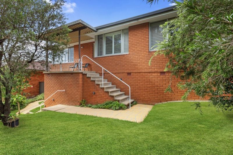 48 Oak Road KIRRAWEE 2232