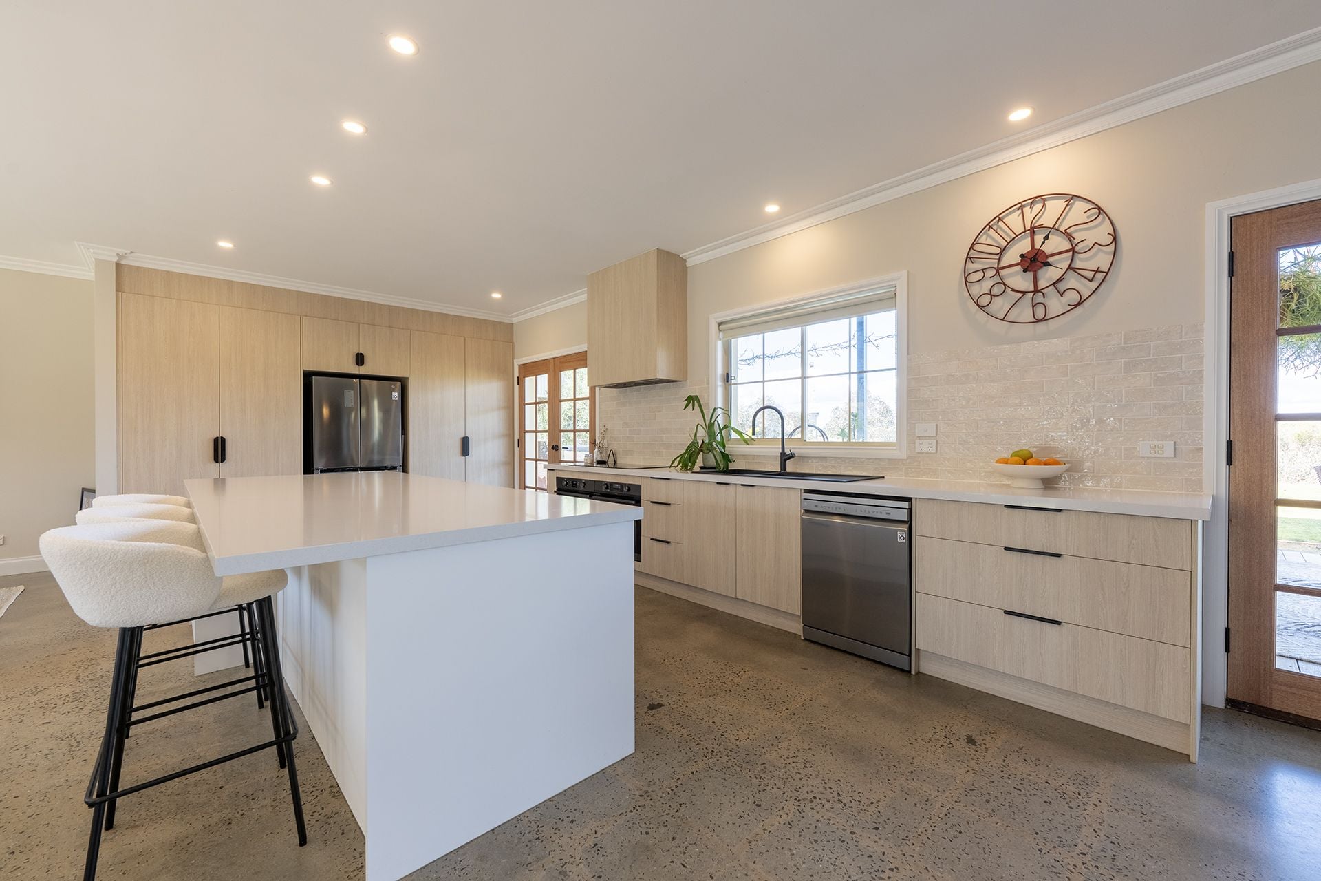 343 Old Hamilton Road Horsham VIC, Horsham - Thumbnail 2