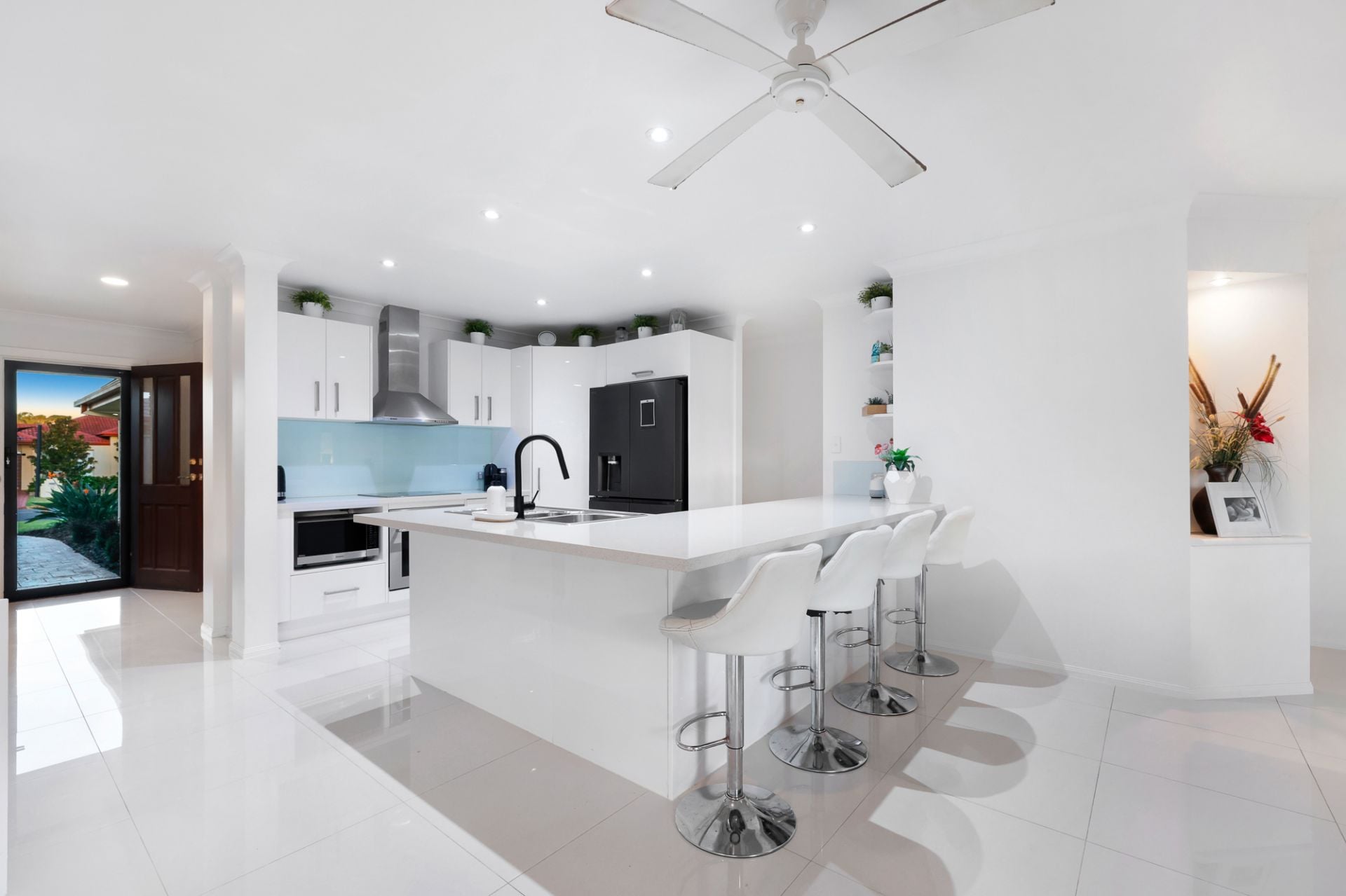 34 Wendoree Way, Coombabah QLD 4216, Coombabah - Thumbnail 4