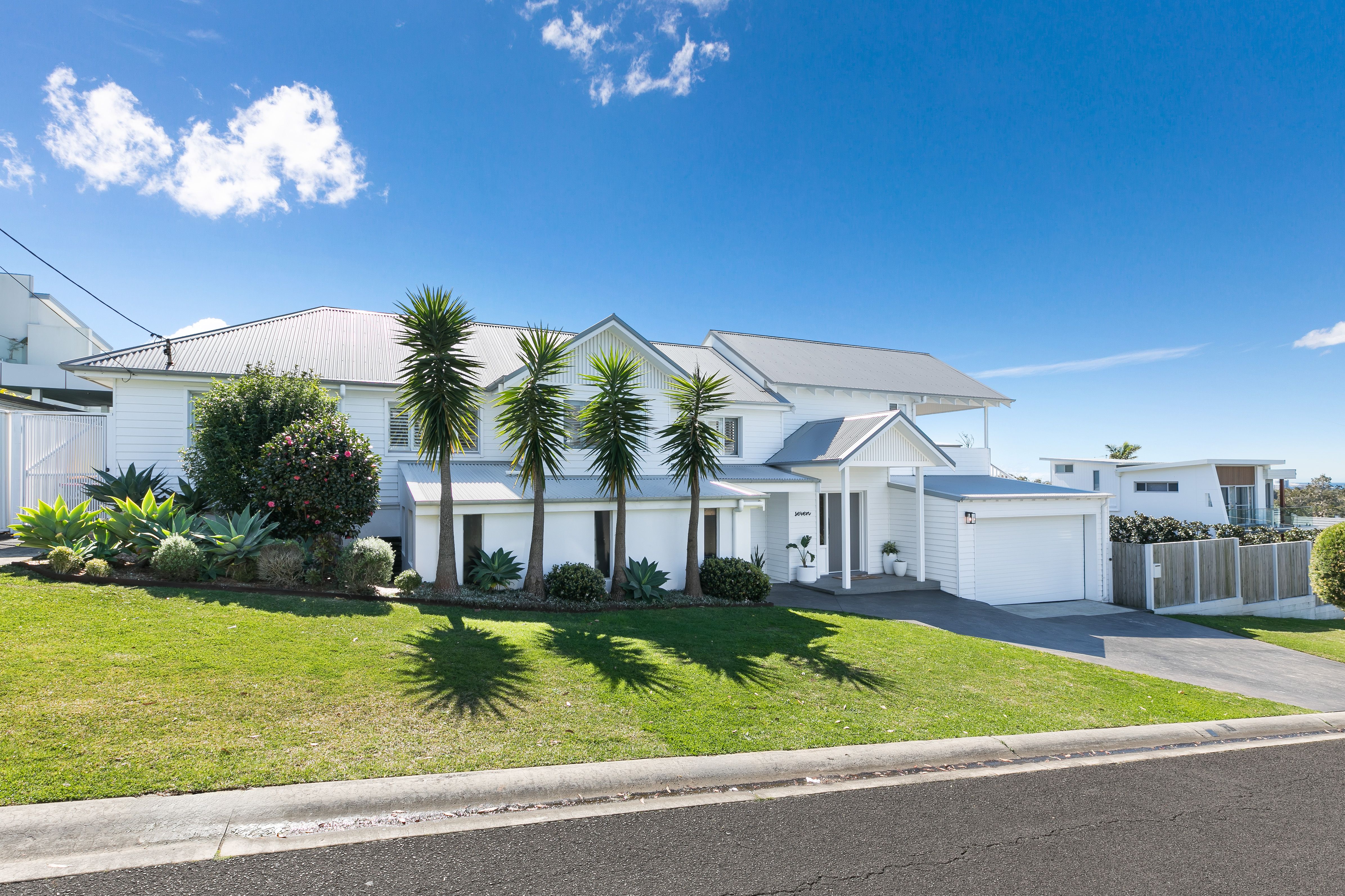 7 Daphne Street CARINGBAH SOUTH 2229