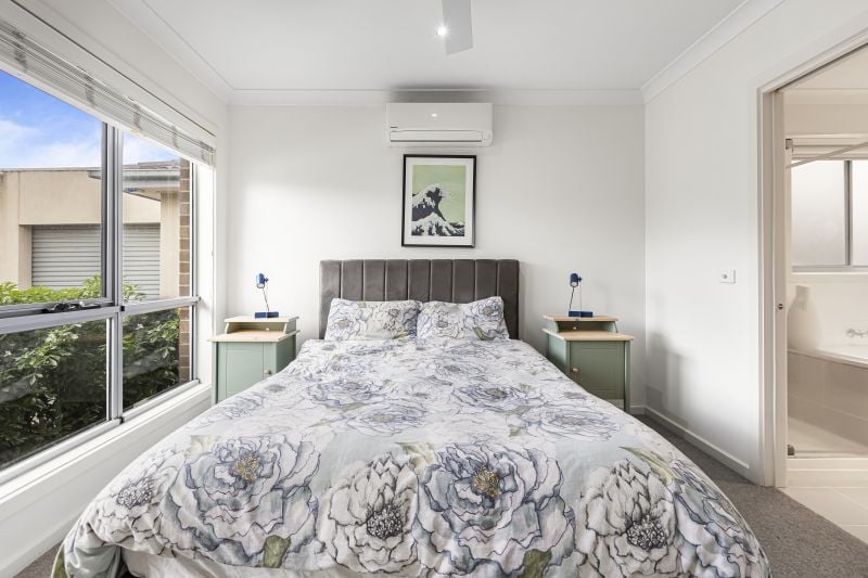 2/1 Palm Street, Thomastown