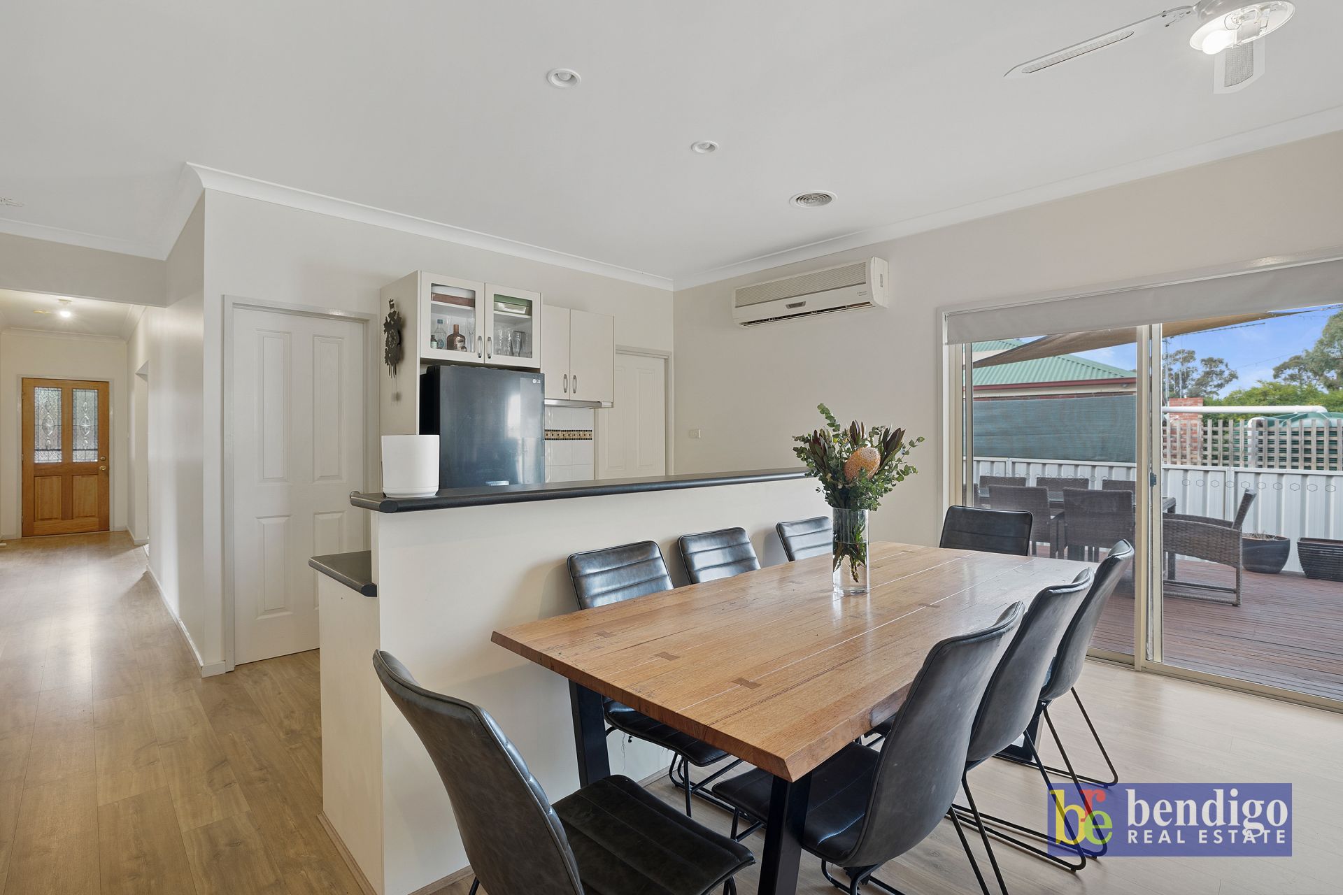 8 Gallway Drive Eaglehawk VIC, Eaglehawk - Thumbnail 2