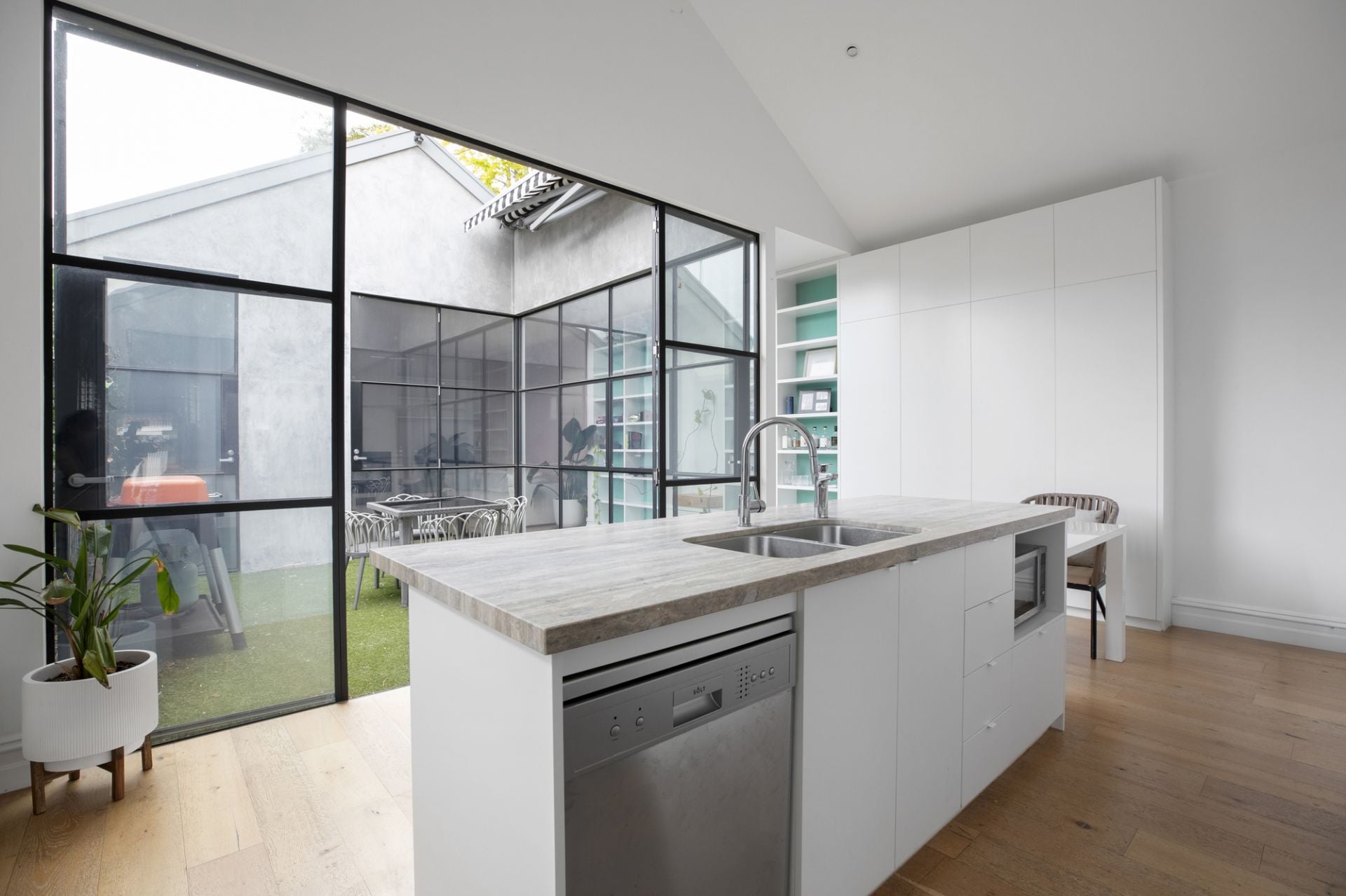 62 Chomley Street, Prahran, Prahran - Thumbnail 3