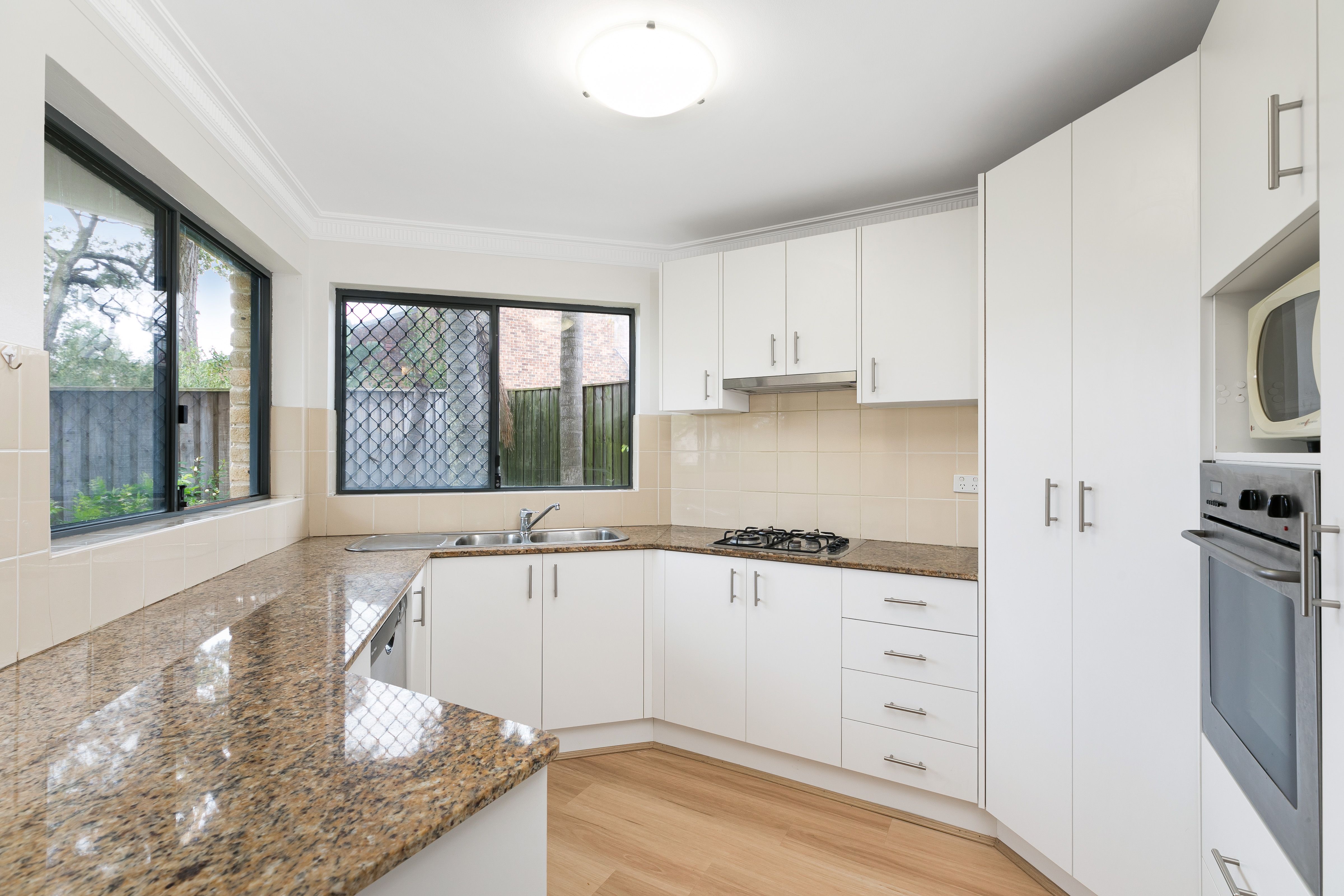 4/35 Searl Road CRONULLA 2230