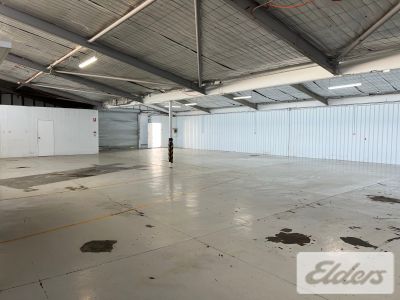 TIDY CLEARSPAN WAREHOUSE IN GABBA PRECINCT!