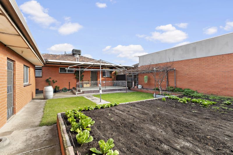 60 Elizabeth Drive, Lalor