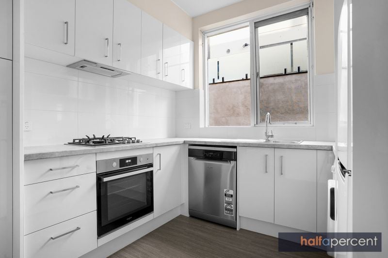 NEW BATHROOM , AS NEW KITCHEN POLISHED BOARDS - REVERSE CYCLE HEATING/COOLING & OFF STREET PARKING