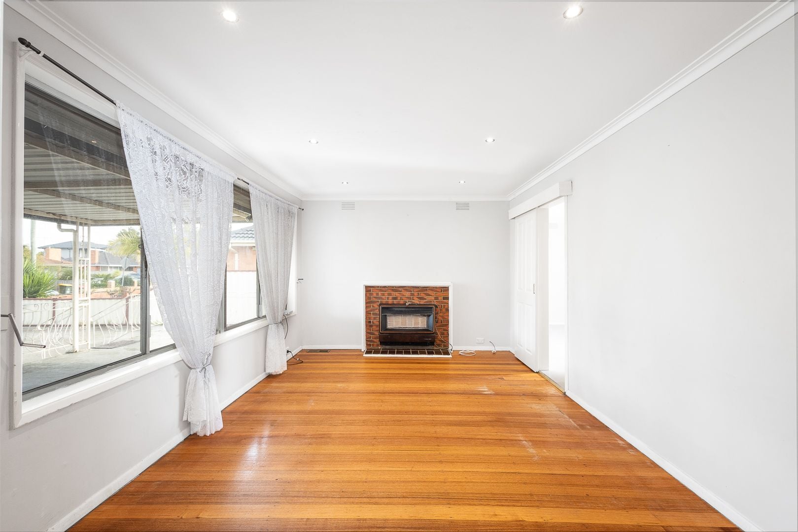 THE PERFECT SPACE