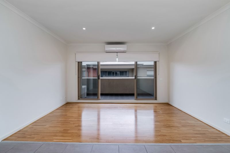 203/42 Rowell Drive, Mernda