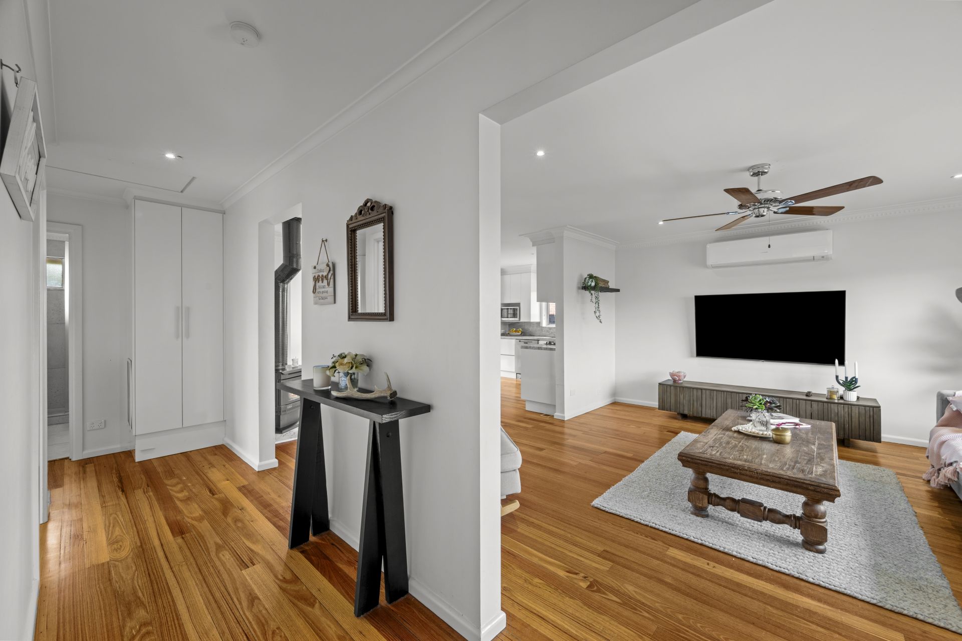 26 Ruthven Crescent, Lalor, Lalor - Thumbnail 5