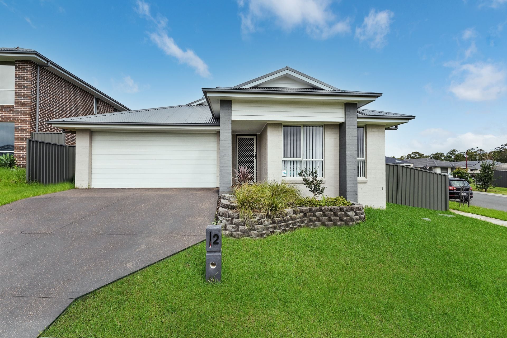 2 Freesia Way, Hamlyn Terrace