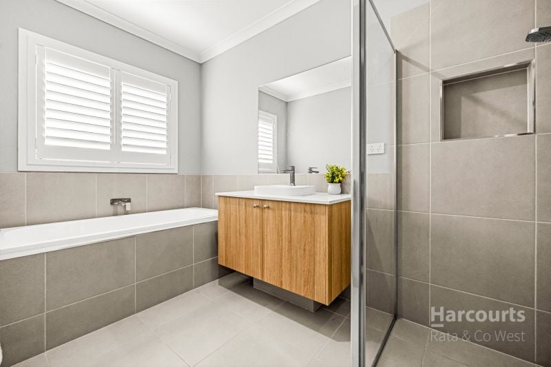 19 Warangal Way, Deanside