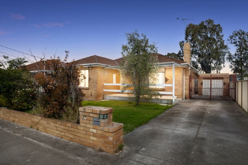 37 Edmondson Street, Lalor