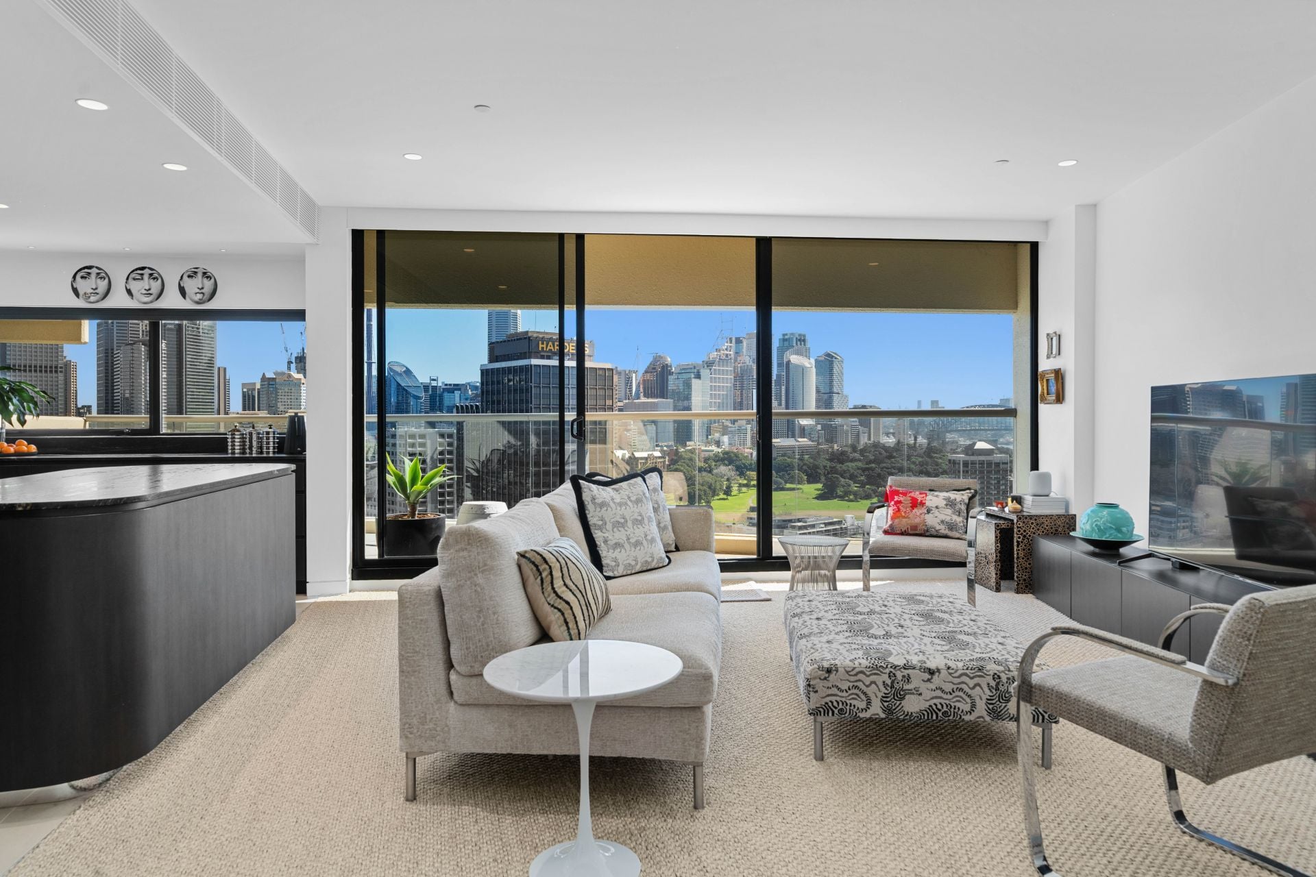 1602/184 Forbes Street, Darlinghurst - Image 1
