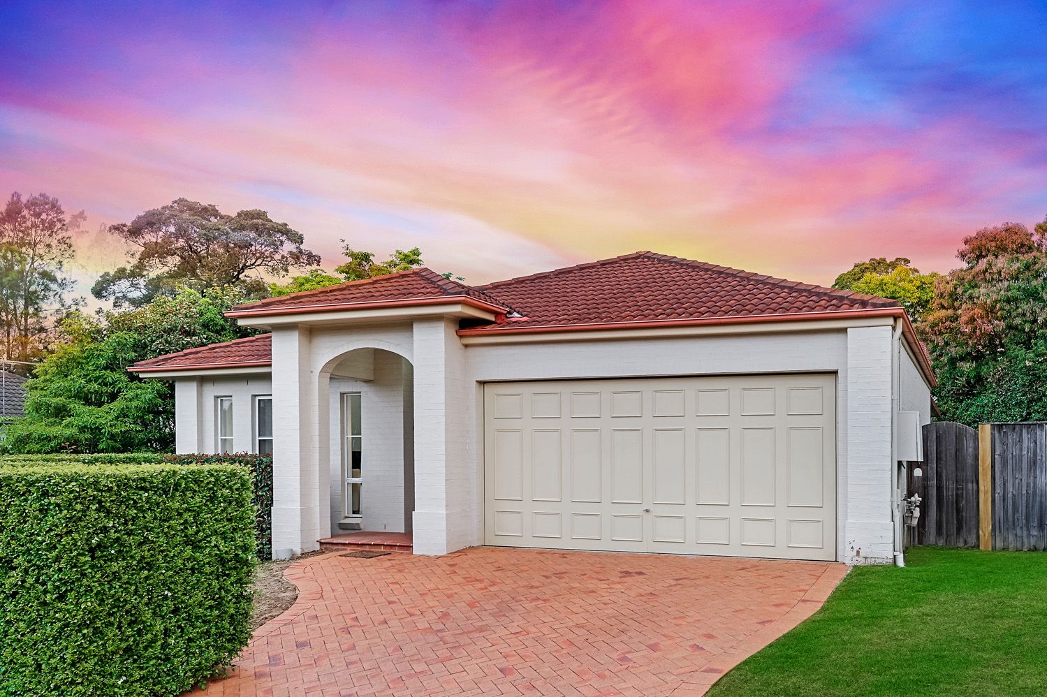 19 Livingstone Way, Thornleigh, Thornleigh - Thumbnail 2