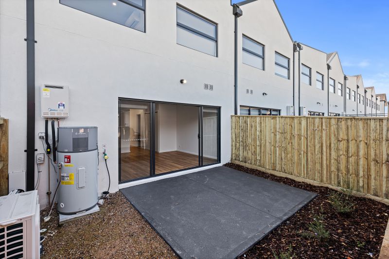48 Wanderer Circuit, Wollert