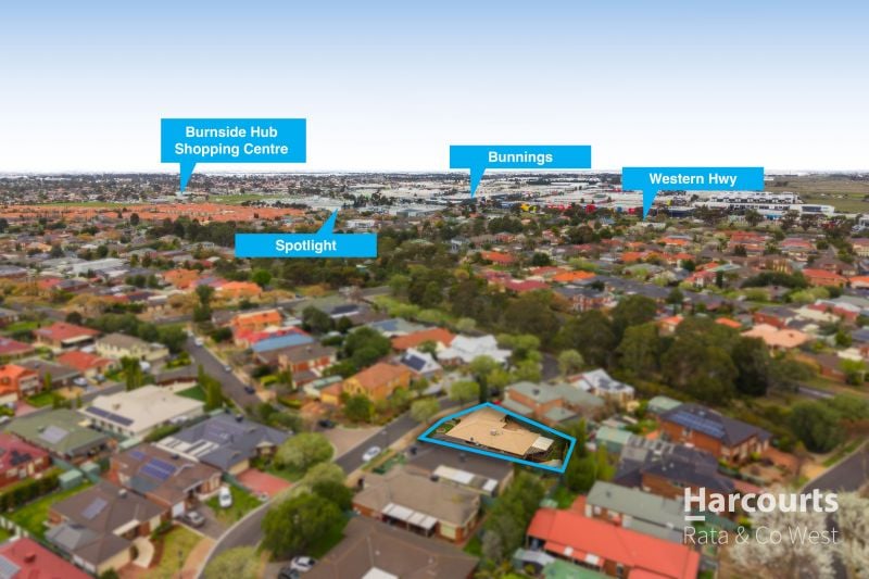 9 Northampton Crescent, Caroline Springs