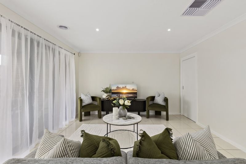 35 Plush Circuit, Epping