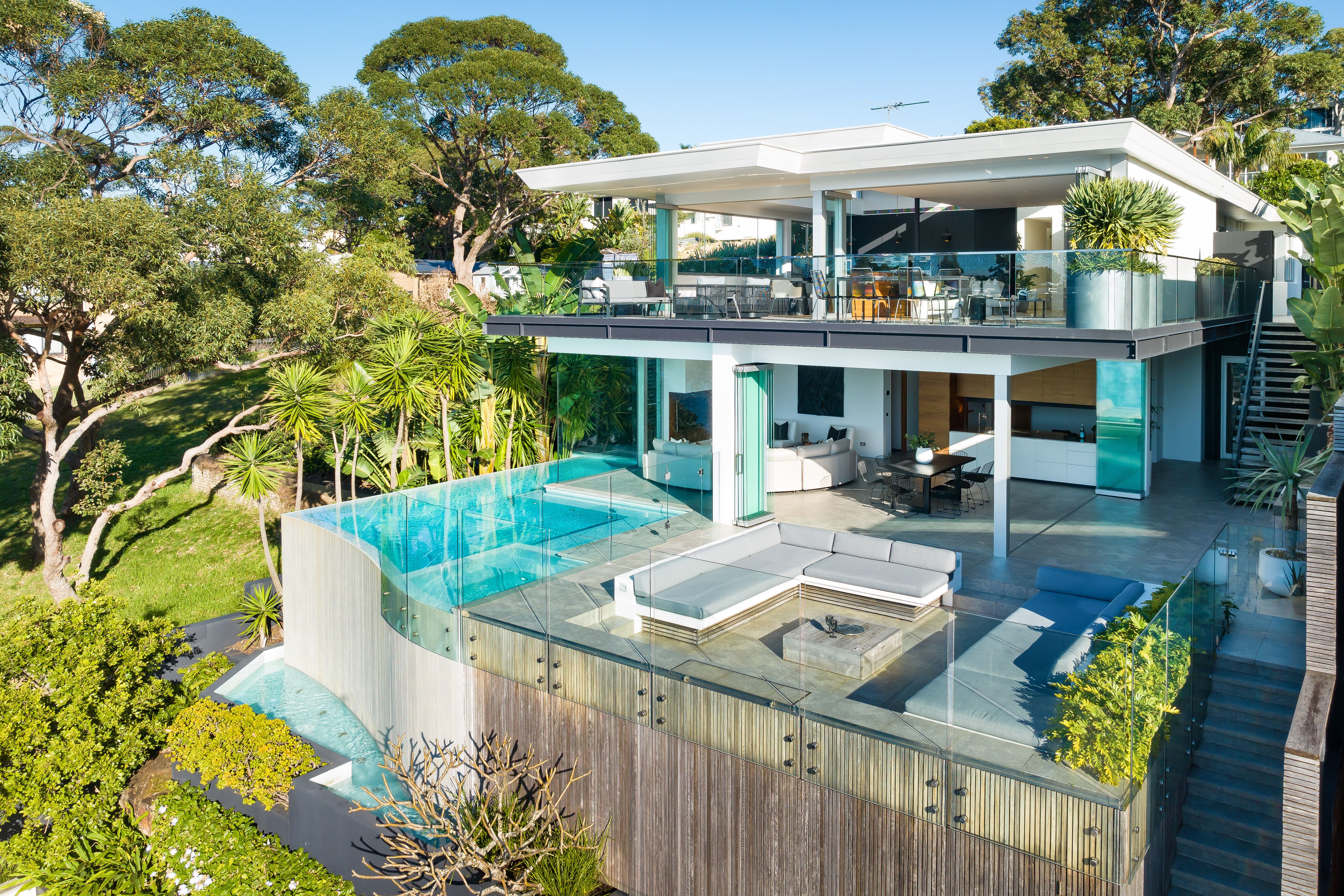 10 Alkira Place CARINGBAH SOUTH 2229