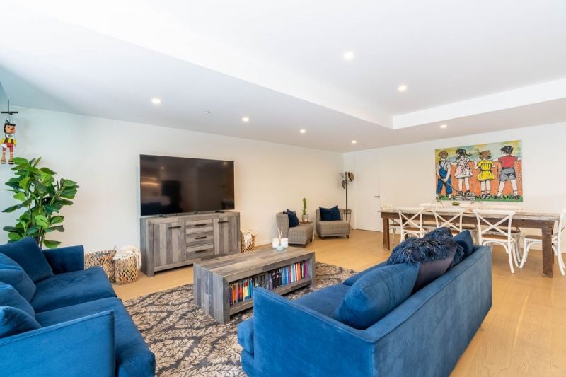 2/25 Woodroffe Avenue, Main Beach - Thumbnail 6